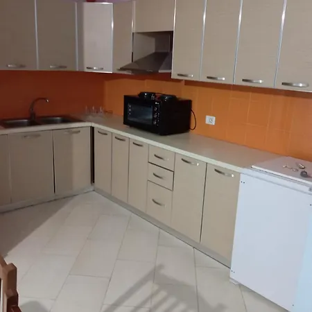 Apartment In Lungomare Vlore